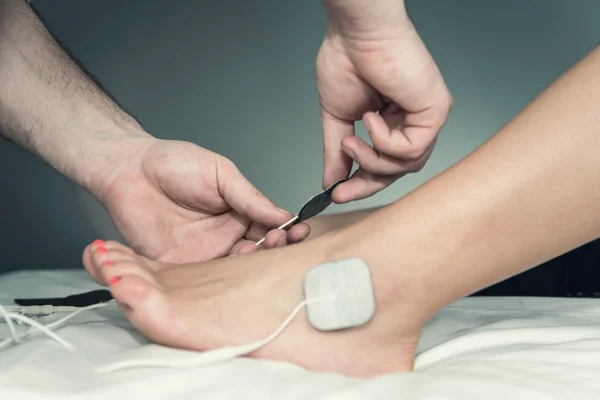 Electrical stimulation therapy using controlled currents to stimulate muscles and nerves